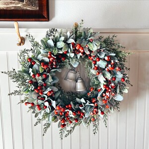 Christmas Wreath for Front Door, Winter Wreath With Frosted Red Berries ...