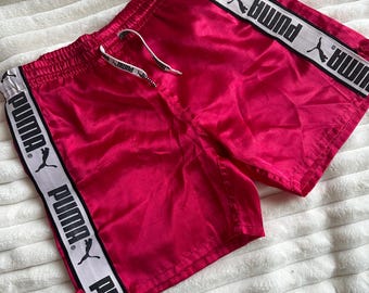 Vintage Puma Leuchtend Pinke Shorts Größe 152 XS