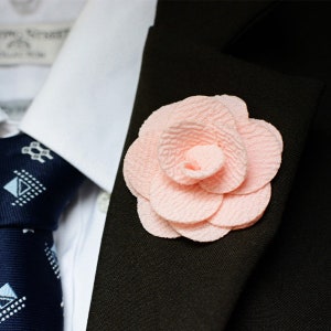 Pink Rose Handmade/Handcrafted Flower Lapel Pin, Fashion Boutonniere Pin Brooches For Men Women Wedding Business Party Accessories