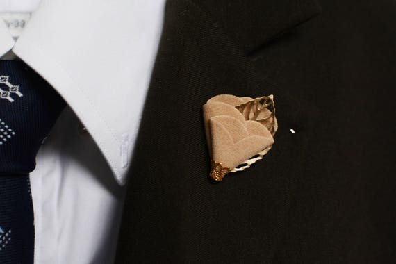 Lapel pin fashion clearance