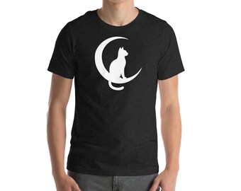 Cat and Crescent Moon – Minimalist Witchy Celestial Unisex t-shirt