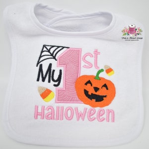 Baby&#39;s First Halloween Bib: Personalized Pumpkin Gift