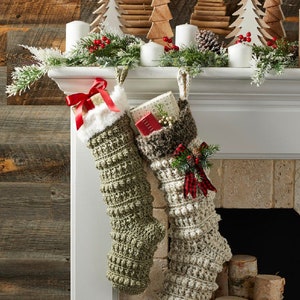 Farmhouse Christmas Stockings as seen in 2023 Better Homes and Gardens Holiday Crafts issue. (Original pattern by Nella’s Cottage.)