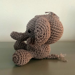 Amigurimi Baby Elephant image 4