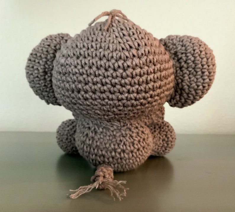 Amigurimi Baby Elephant image 3