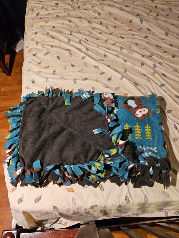 Owl No-sew Fleece Throw