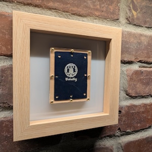 1930s Framed Trinity College Hartford Pennant Patch - Leather Premium - Vintage College Memorabilia – Authentic Sports Memorabilia