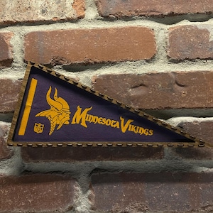 Gerahmte 1960er Jahre Minnesota Vikings NFL Vintage Mini-Wimpel - authentische Sport-Memorabilia