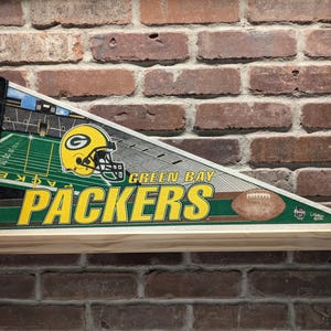 1990s Green Bay Packers NFL Large Vintage Pennant - Authentic Sports Memorabilia