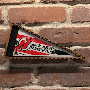 Framed 1990s New Jersey Devils NHL Vintage Mini Pennant – Authentic Sports Memorabilia