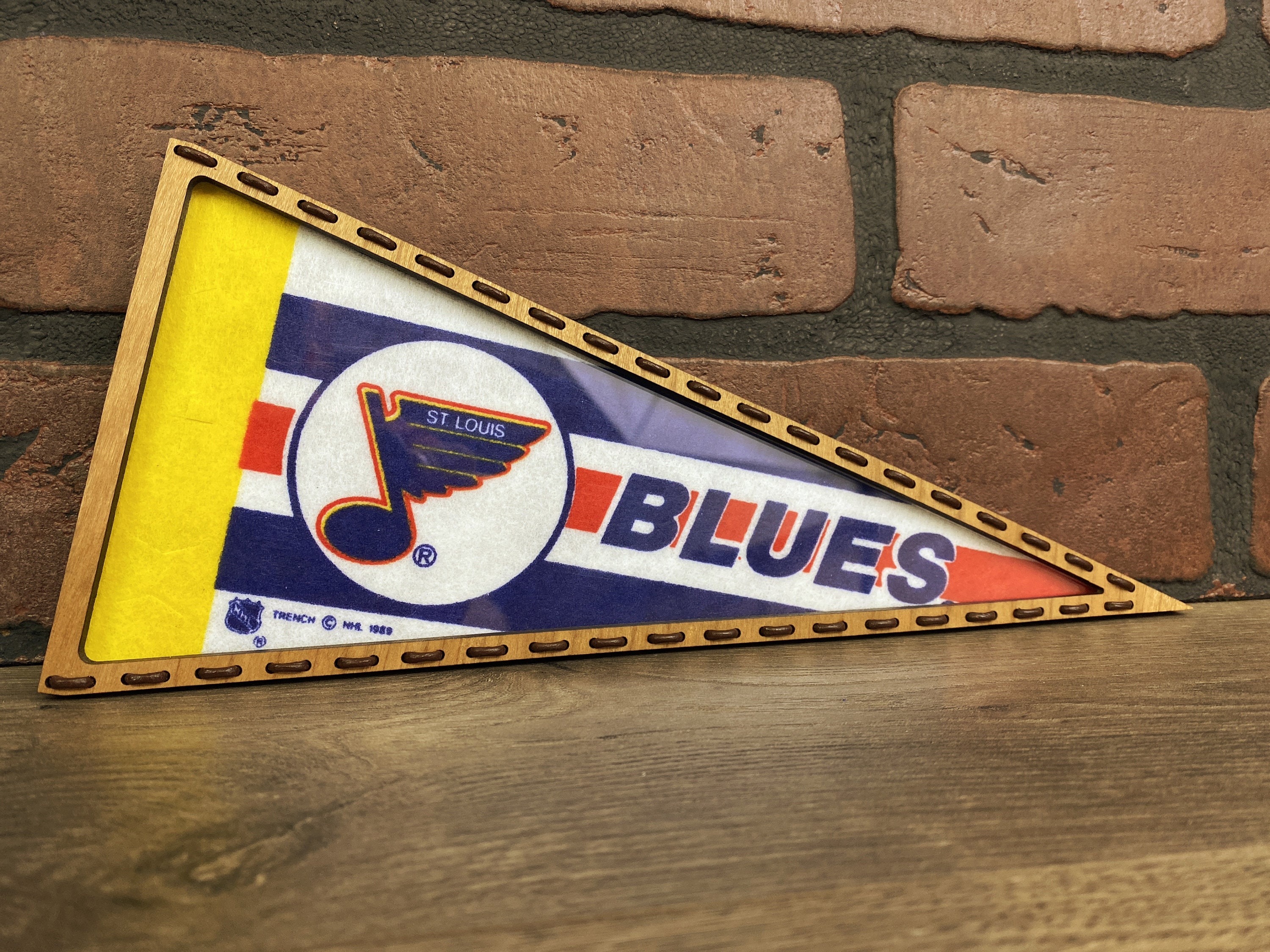 St. Louis Blues Vintage LED Wall Pennant