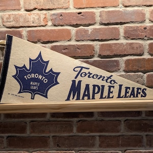 1970er Jahre Toronto Maple Leafs NHL Vintage Wimpel aus den 70er Jahren - authentische Sport-Erinnerungsstücke