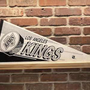 1980s Los Angeles Kings NHL Large Vintage Pennant - Authentic Sports Memorabilia