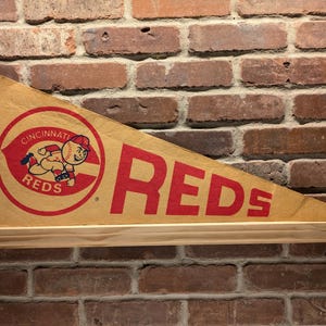 1970s Cincinnati Reds MLB Large Vintage Pennant – Authentic Sports Memorabilia