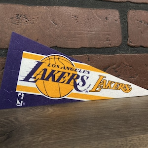 Mini 1990s Los Angeles Lakers NBA Vintage Pennant – Authentic Sports Memorabilia