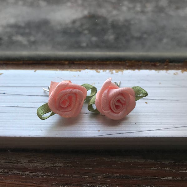 Boucles d’oreilles fleur de tissu