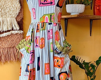 Vintage 1950s Novelty Party Dress retro