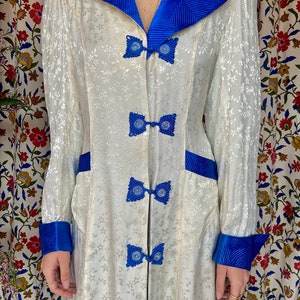 Vintage Divine 1940s “Le Smoking” coat/robe image 2