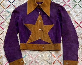 Chaqueta corta de ante vintage con diseño de estrellas de los años 60
