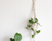 Large Macrame Plant Hanger, Beaded Makramé Indoor Hanging Planter, Macrame Pot Holder, Gifts for Women, Housewarming Gift