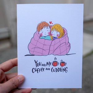 Sie mich Kaffee und Kuscheln, Mann Frau Karte, Paare Karte, süße Illustration Karte, Jahrestags-Karte, Freund Freundin Karte, Liebe-Karte