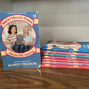 Sweet Valley Twins Chapter Books / ** Scegli un libro ** / Sweet Valley Twins di Francine Pascal / Retro Vintage Paperback Books Nostalgic
