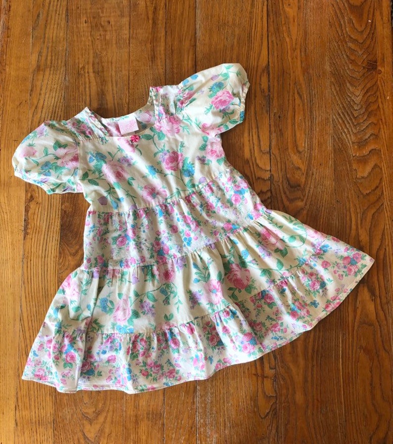 Vintage Dress Girls size 6 Yellow Spring and Summer Short Sleeve Flower Dress 1980s Pale Yellow and Pink Floral Dress by Rose Cottage
