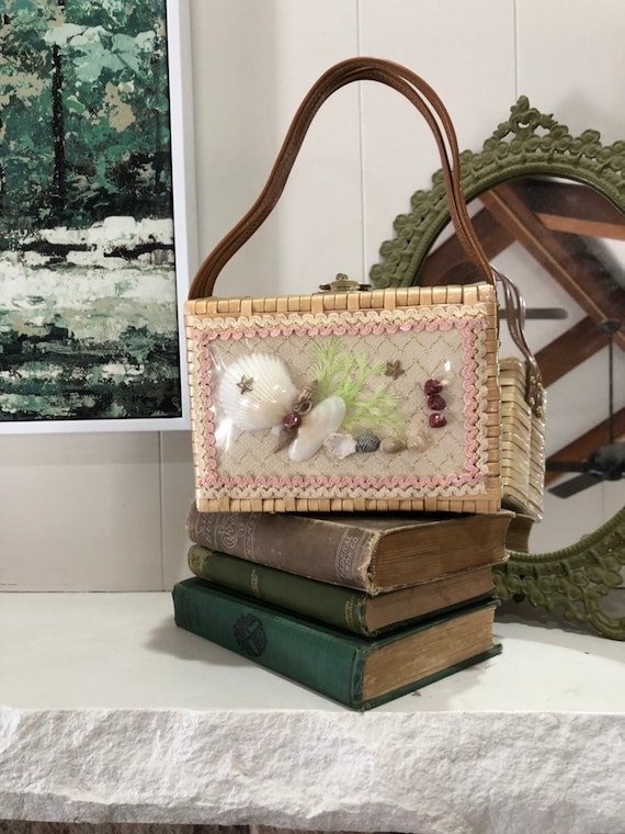 Vintage Woven Sea Shell Purse by Princess Charming