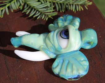 Sea Slyme Glass Eye Elephant Pendant