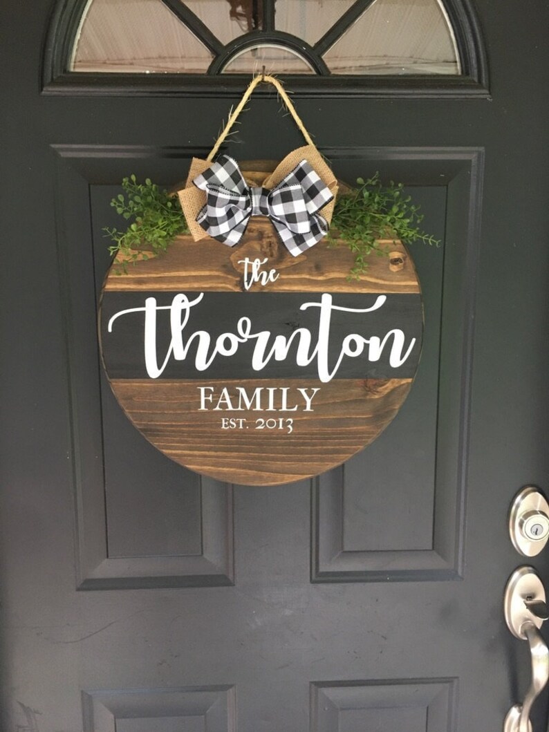Door Hanger, Custom Door Sign, Front Door Hanger, Family Sign, Last ...