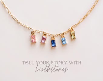 Collier moderne en cristal de pierre de naissance//Or 18 carats/Argent sterling/Cristaux Swarovski//Famille//Maman//Cadeau maman