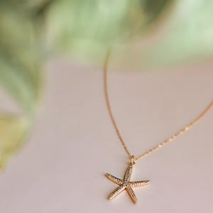 Starfish Crystal Necklace//18k Gold Filled//Genuine  Crystal//Layering//Modern Boho//Mandy Ellen//Nautical//Coastal