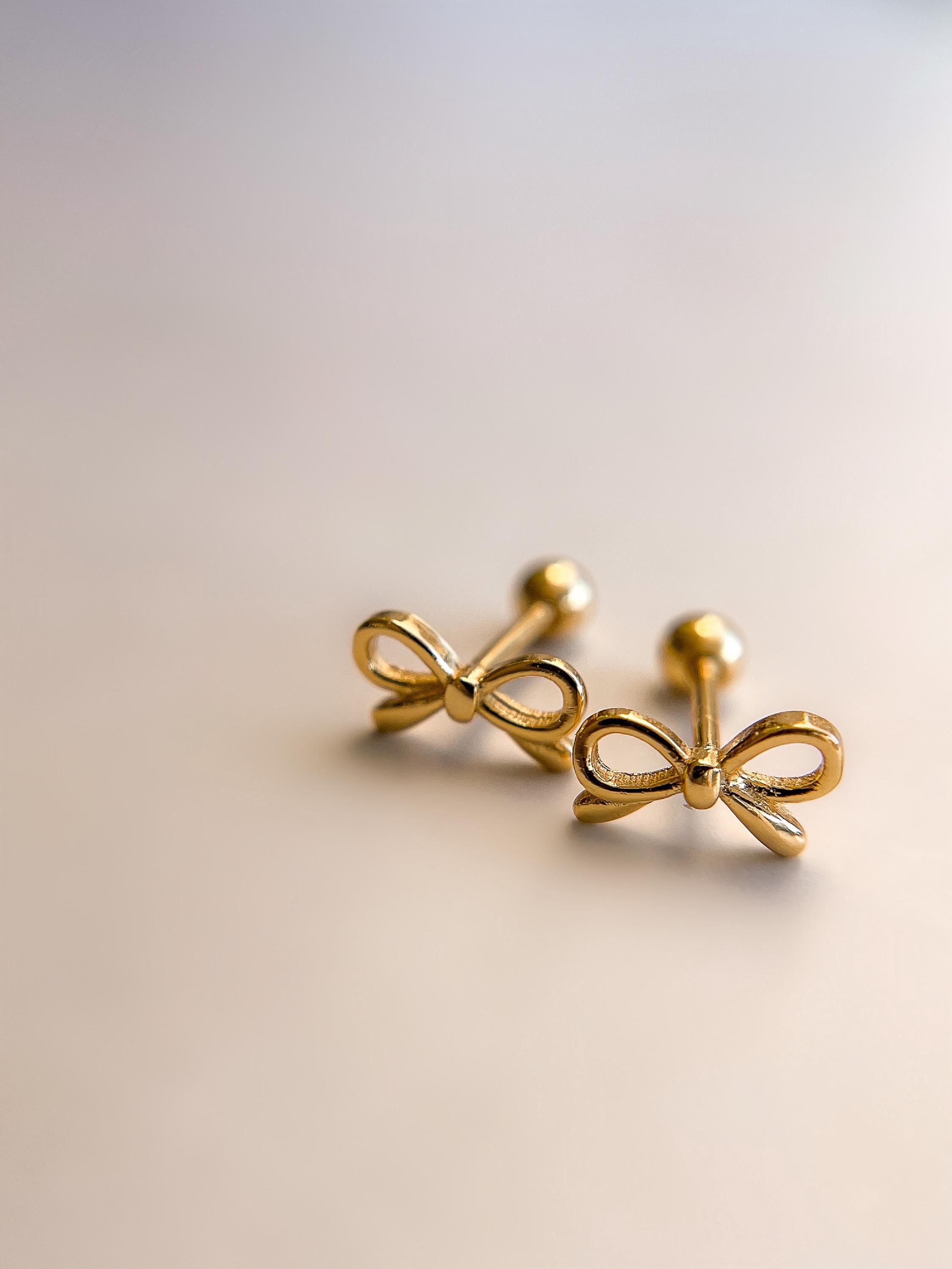 Tiny Bow Studs//18k Gold Filled//18k Silver Filled//Earrings//Tiny Bows//Sleep in Earrings//Screw Backs//Modern Boho Jewelry