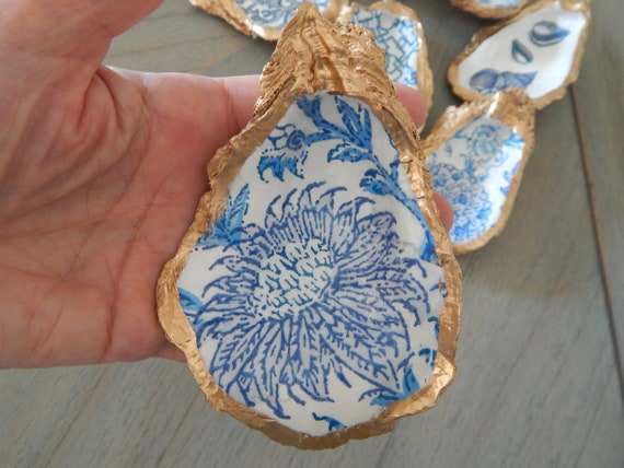 READY TO SHIP Decorative oyster shell ring dish, decoupage shell decor