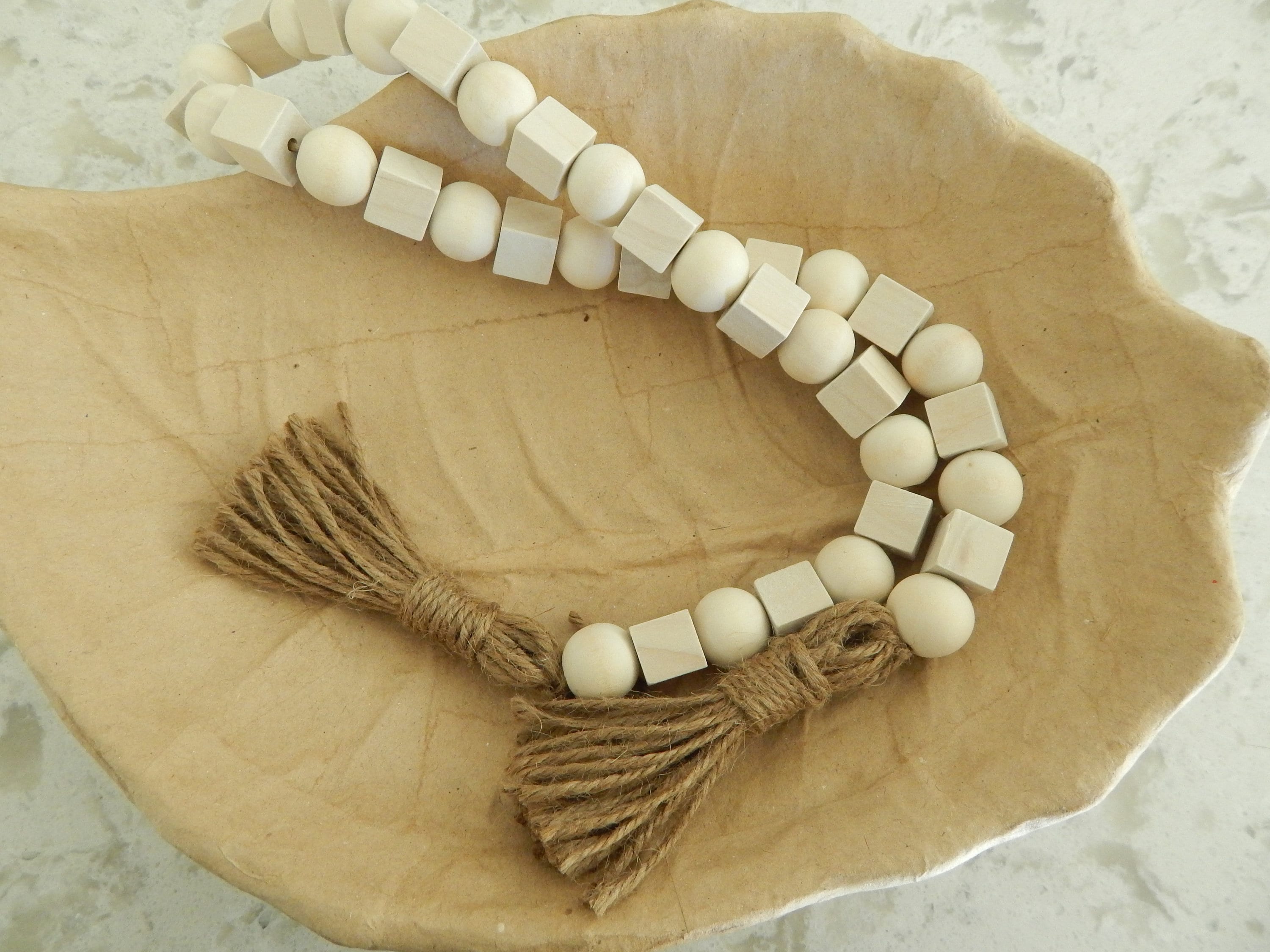 Wood Beads Garland Decor Farmhouse Beads with Tassels for