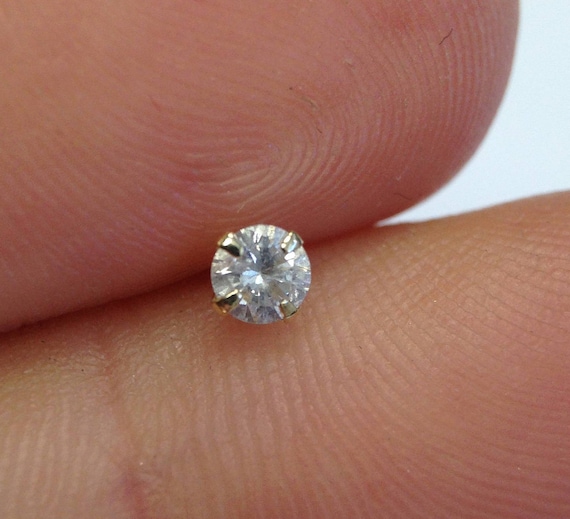 .09CT 3mm Round Cut Natural Diamond 14K Yellow Gold Nose Ring Stud Sparkly