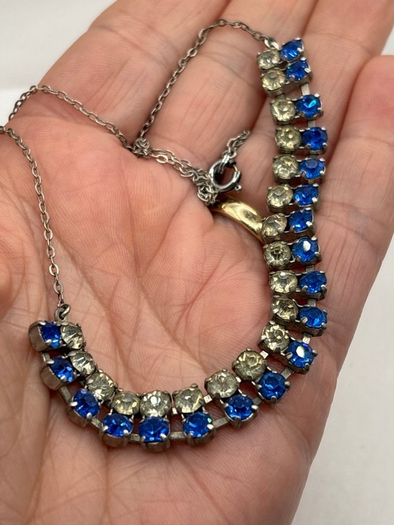 Vintage blue and white Rhinestone necklace - image 4