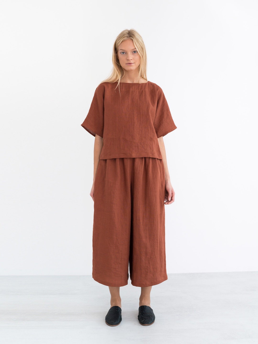 BEE Linen Top / Simple Linen Blouse / Loose Linen Shirt