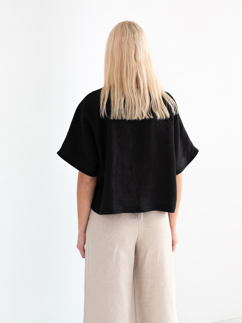 BEE Linen Blouse for Women in Black / Boxy Linen Blouse image 5