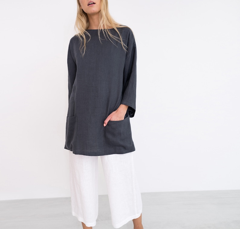 Oversized linen tunic top, dark gray with front pockets, plus size friendly | ALEXIS image 3
