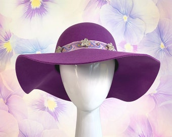 Layla; purple floppy hat