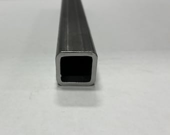Tubo cuadrado de acero de pared de 1-1/2" x 1-1/2" x 3/16"