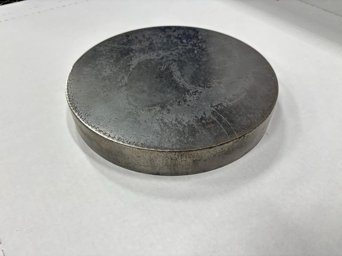 thumbnail interactive-video image 1 of Synergy Steel Designs 1/2-Inch Thick A36 Steel Disc – 18" Diameter Round Plate, Made In USA 1 of 1