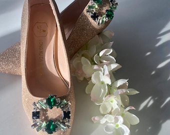 Clips de chaussures Hatti vert et cristal boucle