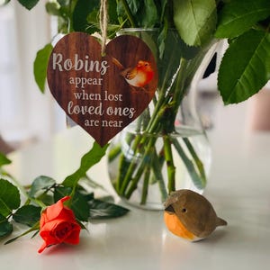 Panneau suspendu en bois en forme de coeur pour ceux qui ont perdu des êtres chers - Décoration murale pour la maison - Cadeau mignon