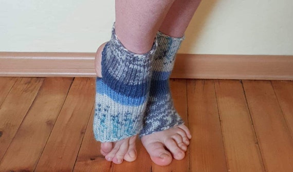 Flip Flop Socks, Yoga Socks, Grip Socks,boho Socks, Pilates Socks, Yoga  Accessory, Yoga Gift, Dancer Gift, Yoga Toe Socks 