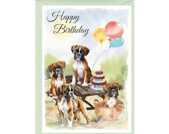 Może przedstawiać: Kartka urodzinowa z czterema brązowymi i białymi szczeniakami rasy boxer z tortem i balonami. Kartka zawiera napis "Happy Birthday" w ozdobnym, pochylonym piśmie.