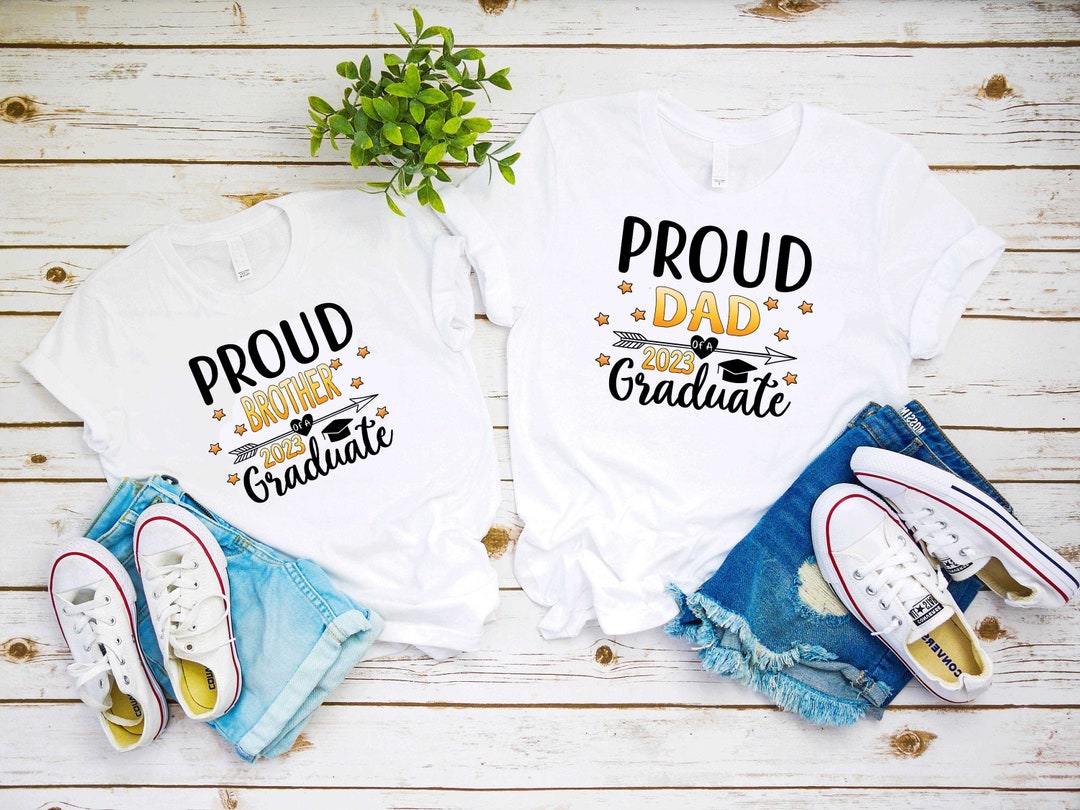 Graduation 2023 T-shirts: Proud Family Graduate Shirts