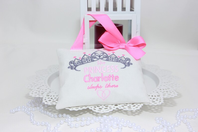 Princess door sign Personalized hanging Door Sign Baby gift Baby name sign Baby Sleeping Sign ,Personalized Baby Gift Baby Girl gift