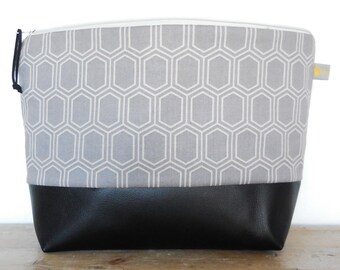 Toiletry Bag for him,  Toilet Bag, Wash Bag, black grey